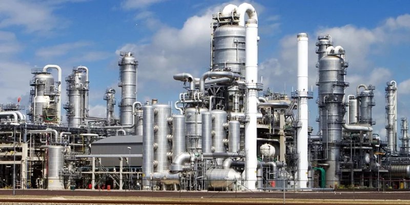 sarum-hydraulics-slider-petrochemical-refinery